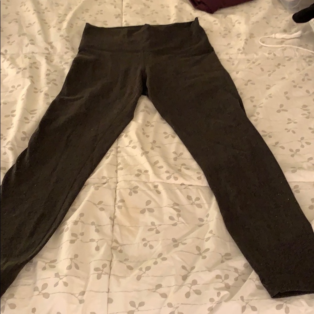 Hunter green and black lululemon legging